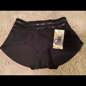 Padded Underwear Halara.